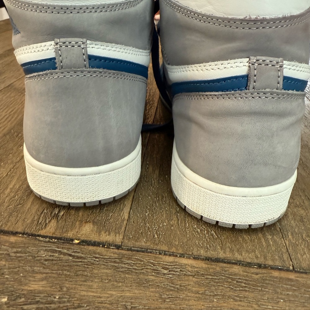 Nike Air Blue and White Sneakers - Picture 4 of 5